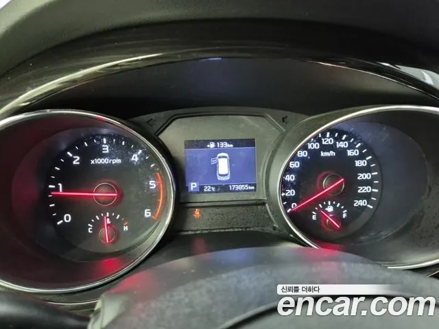 Kia Carnival 2019 thumb 7