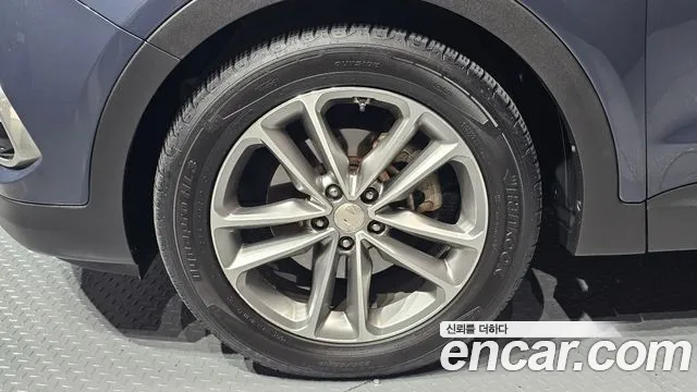 Hyundai Santa Fe 2016 thumb 5
