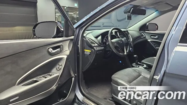 Hyundai Santa Fe 2016 thumb 10