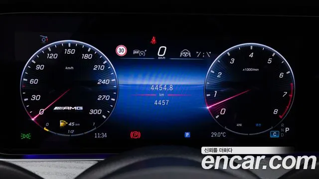 Mercedes-Benz AMG GT 2026 thumb 8