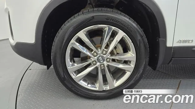 Kia Sorento 2014 thumb 5