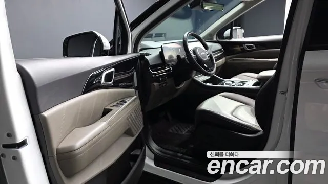 Kia Carnival 2024 thumb 10