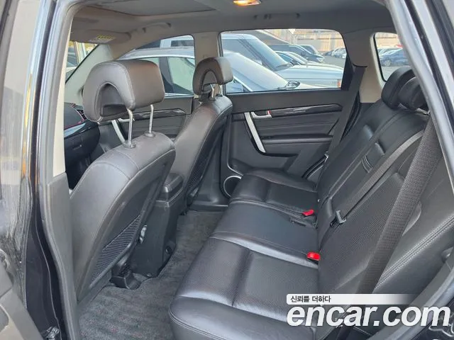 ChevroletGMDaewoo Captiva 2013 thumb 8