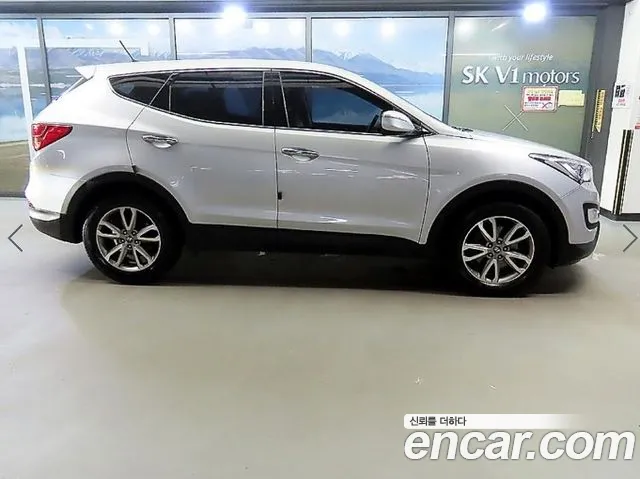 Hyundai Santa Fe 2014 thumb 3