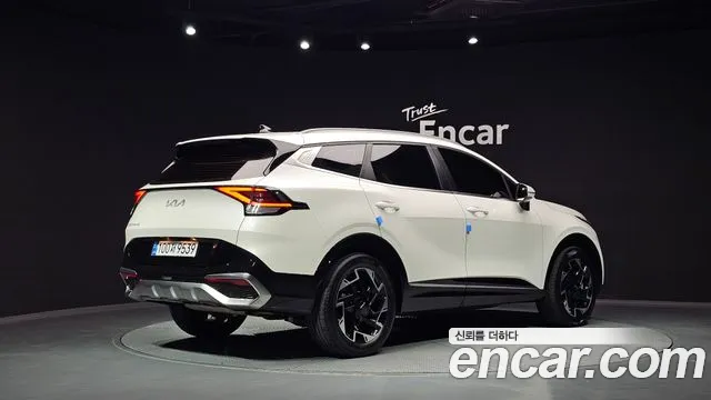 Kia Sportage 2022 thumb 2