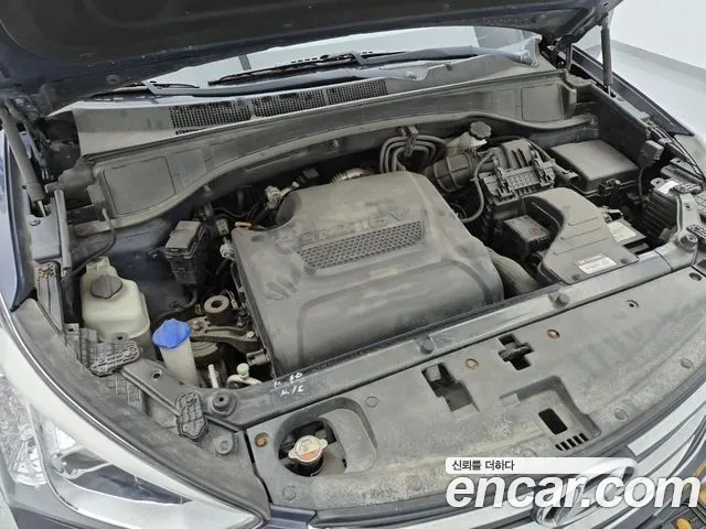 Hyundai Santa Fe 2015 thumb 6