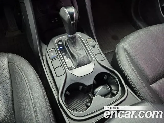 Hyundai Santa Fe 2015 thumb 8
