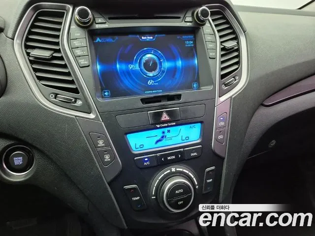 Hyundai Santa Fe 2015 thumb 10