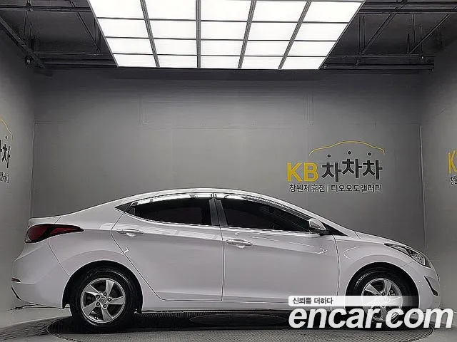 Hyundai Avante 2015 thumb 3