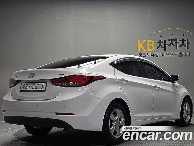Hyundai Avante 2015 thumb 4
