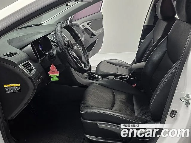 Hyundai Avante 2015 thumb 9