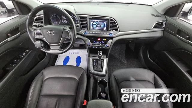 Hyundai Avante 2016 thumb 7