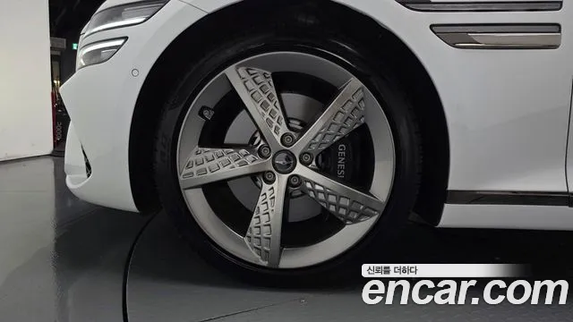 Genesis G80 2024 thumb 4