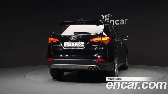 Hyundai Santa Fe 2014 thumb 4