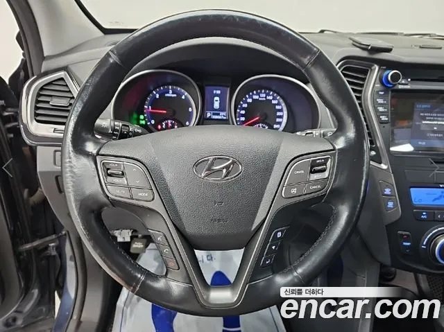 Hyundai Santa Fe 2014 thumb 9