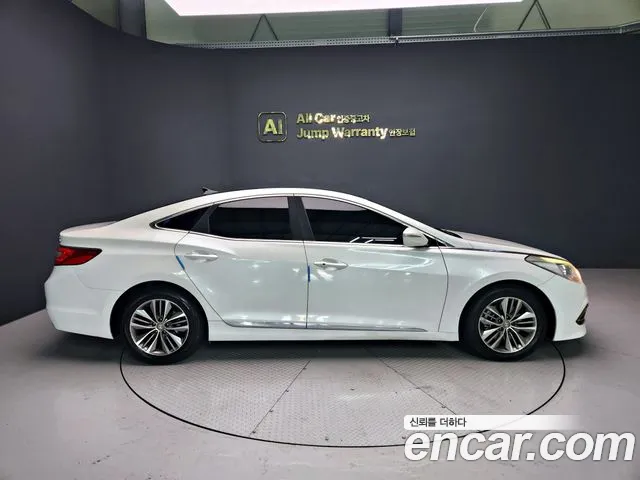 Hyundai Grandeur 2014 thumb 4