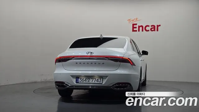 Hyundai Grandeur 2022 thumb 4