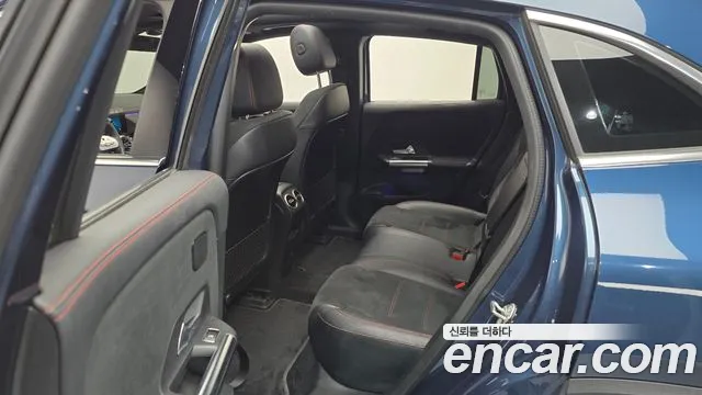 Mercedes-Benz EQA 2022 thumb 12