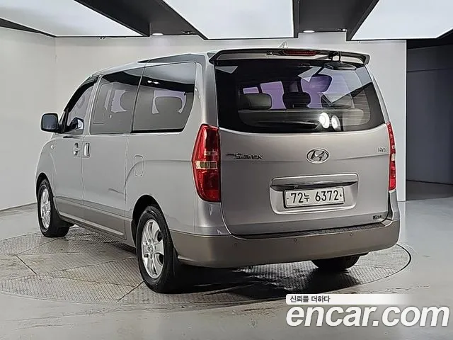 Hyundai Starex 2012 thumb 3