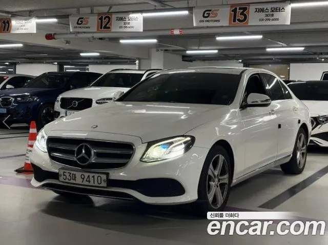 Mercedes-Benz E-Класс 2017 thumb 12