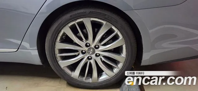 Hyundai Genesis 2014 thumb 8