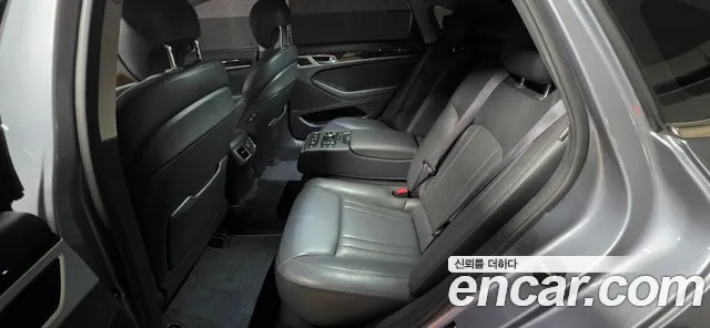 Hyundai Genesis 2014 thumb 10