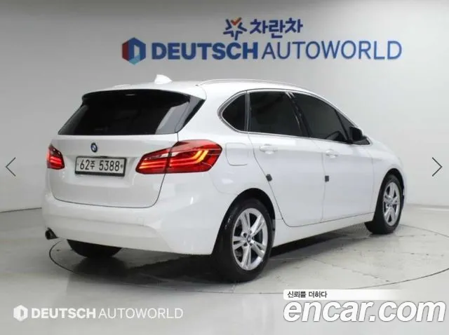 BMW 2-Series 2015 thumb 4