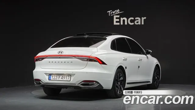 Hyundai Grandeur 2022 thumb 2