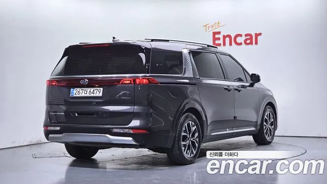 Kia Carnival 2020 thumb 2
