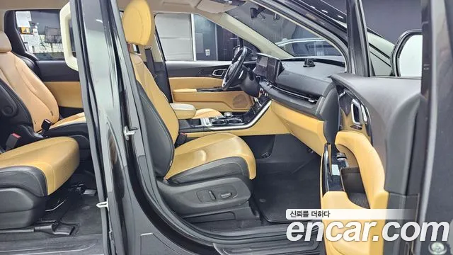 Kia Carnival 2020 thumb 11