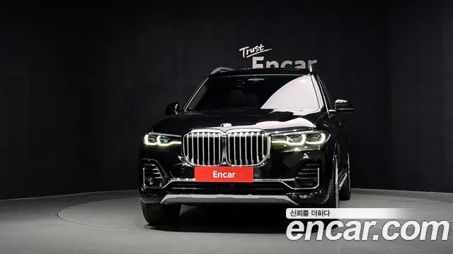 BMW X7 2021 thumb 3