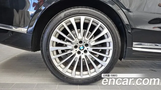 BMW X7 2021 thumb 5
