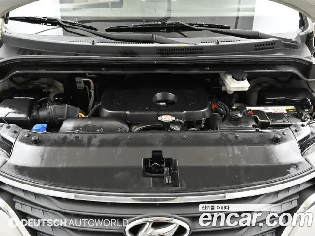 Hyundai Starex 2018 thumb 6