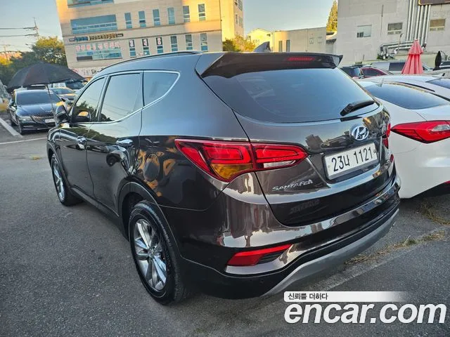 Hyundai Santa Fe 2017 thumb 5