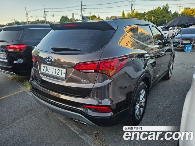 Hyundai Santa Fe 2017 thumb 6