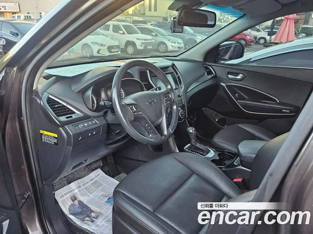 Hyundai Santa Fe 2017 thumb 10