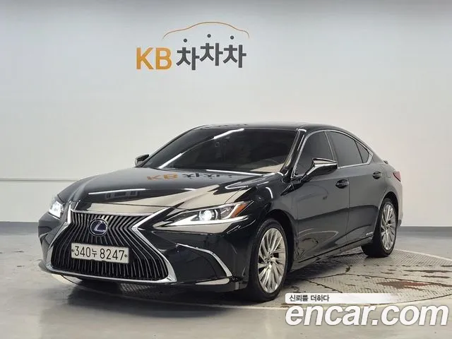 Lexus ES 2020 thumb 11