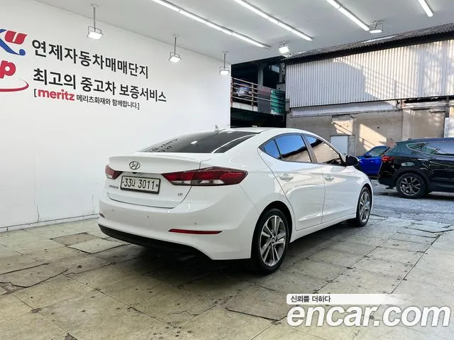 Hyundai Avante 2018 thumb 2