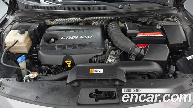 Hyundai i40 2012 thumb 6