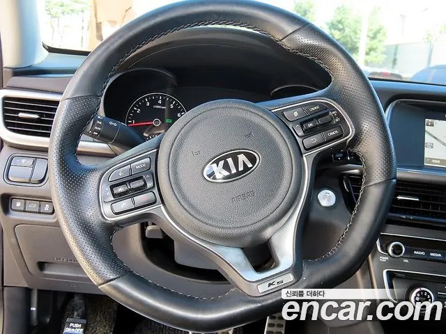 Kia K5 2017 thumb 8