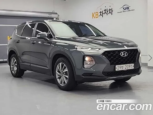 Hyundai Santa Fe 2018 thumb 4