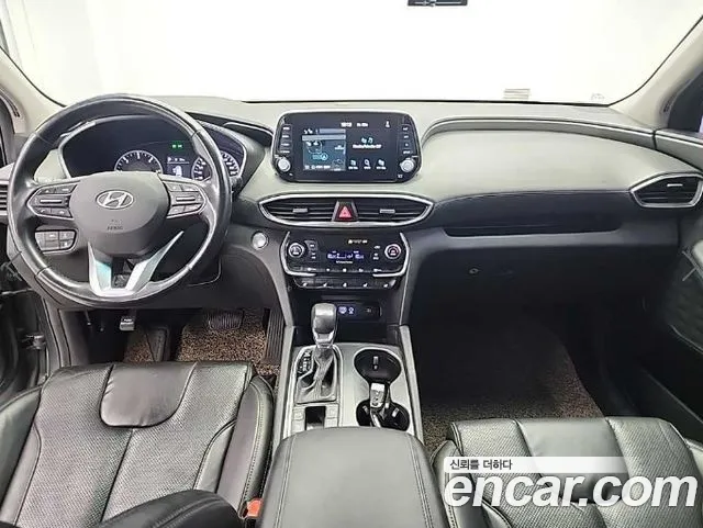 Hyundai Santa Fe 2018 thumb 7