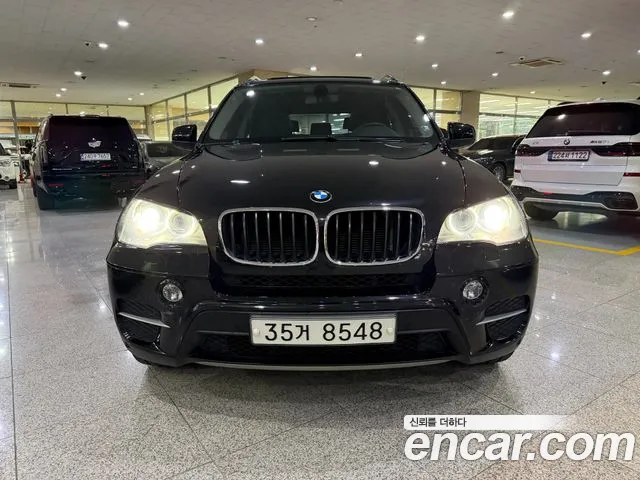BMW X5 2010 thumb 2
