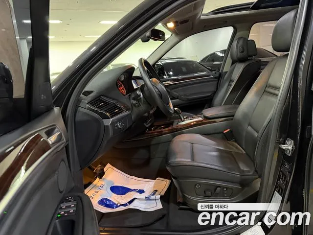 BMW X5 2010 thumb 7