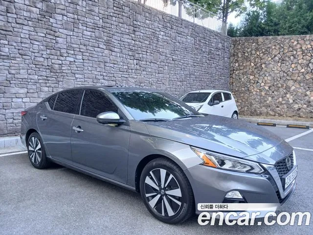 Nissan Altima 2019 thumb 2