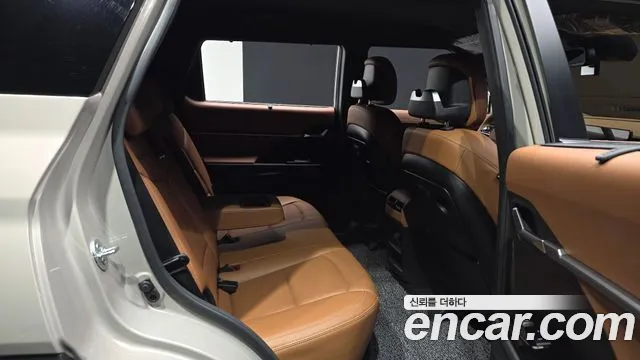KG_Mobility_Ssangyong Torres 2024 thumb 12