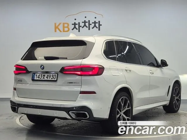 BMW X5 2022 thumb 3