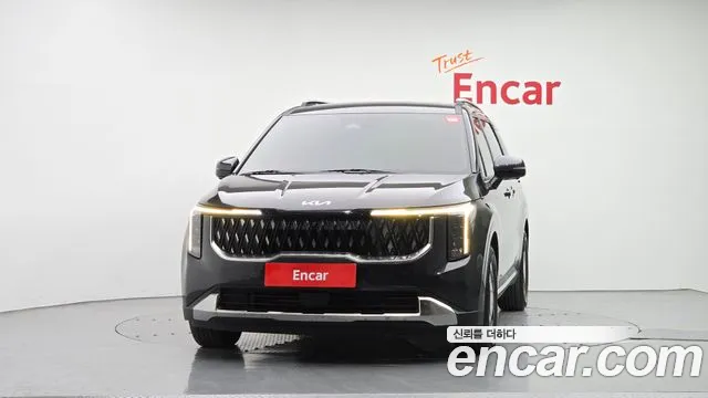 Kia Carnival 2024 thumb 3