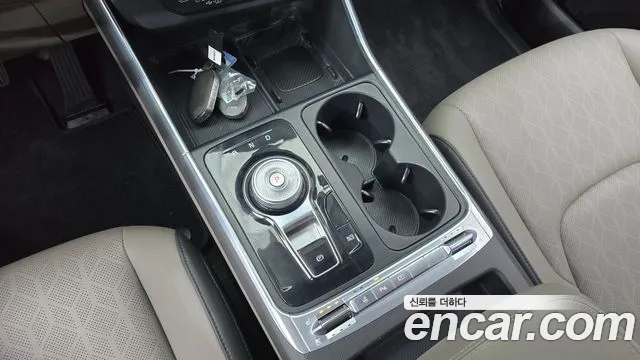 Kia Carnival 2024 thumb 9