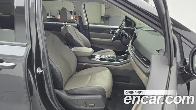 Kia Carnival 2024 thumb 10
